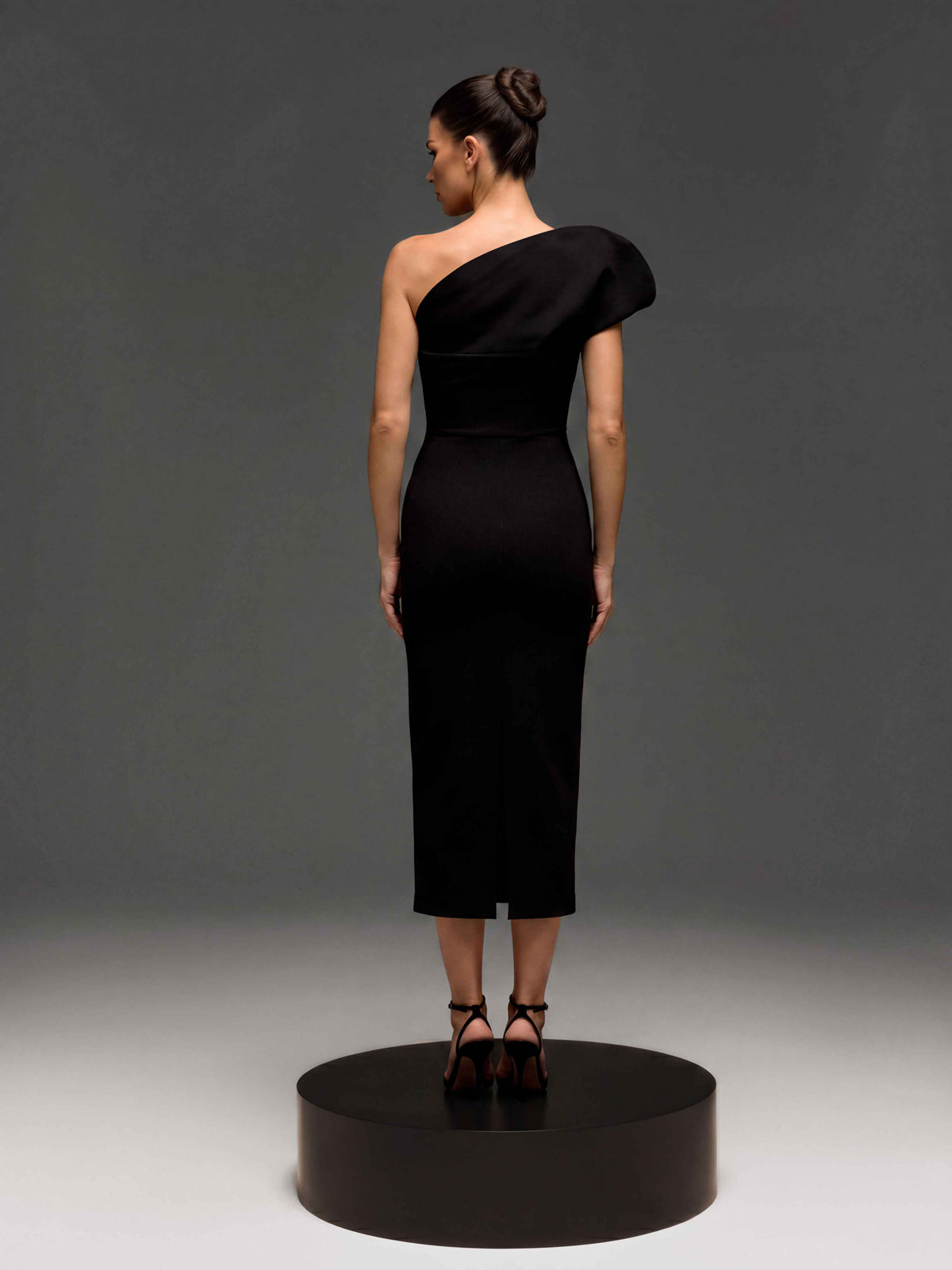 Rosstef Drynex One Shoulder Midi Dress