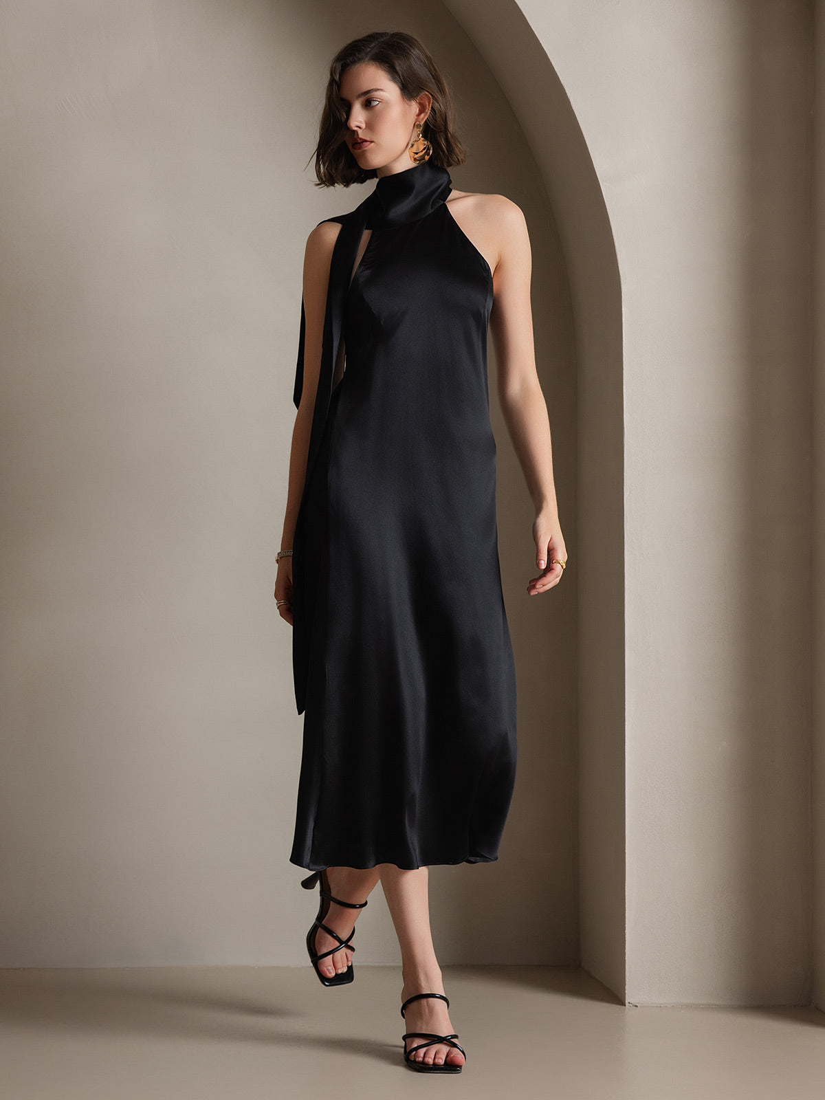 Rosstef 19Momme Silk Sleeveless Tie Neck Midi Dress