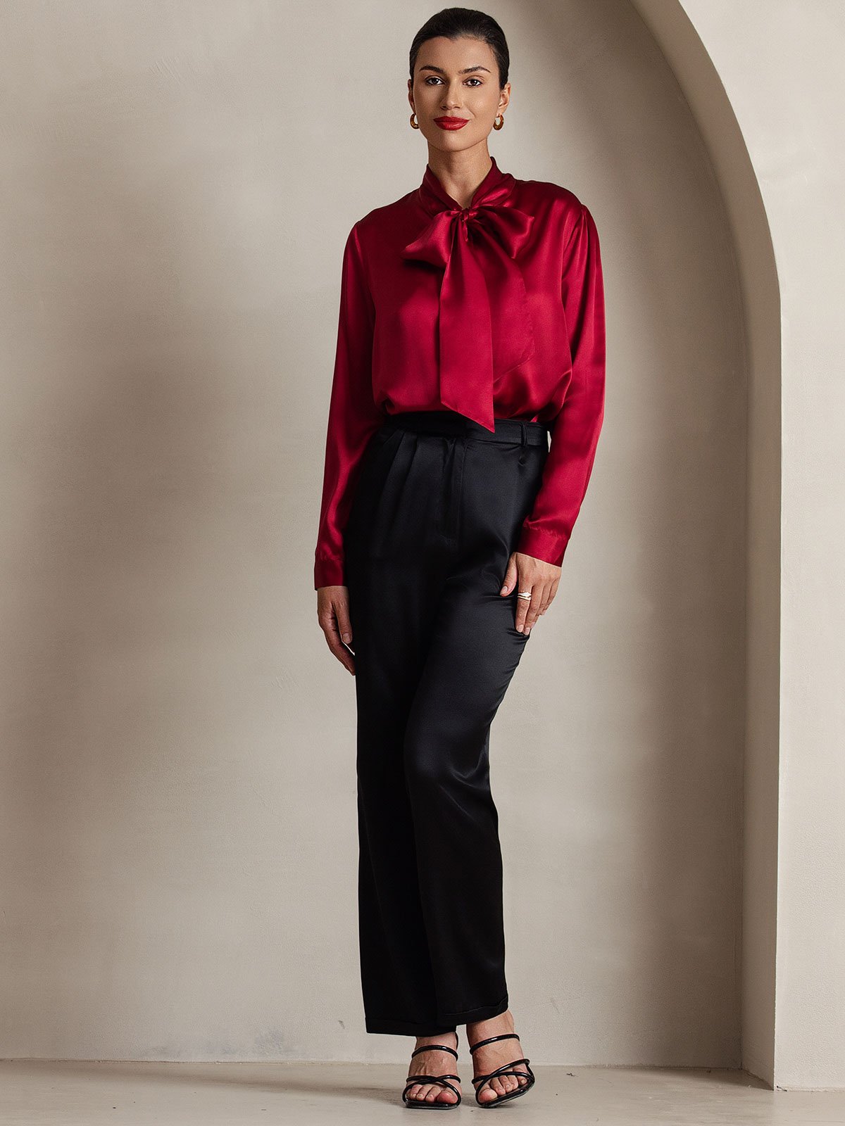 Rosstef 19Momme Silk Long Sleeve Tie Neck Blouse