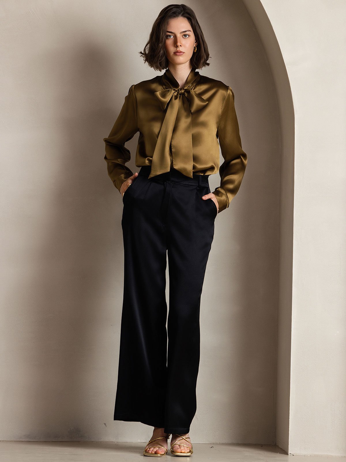 Rosstef 19Momme Silk Long Sleeve Tie Neck Blouse