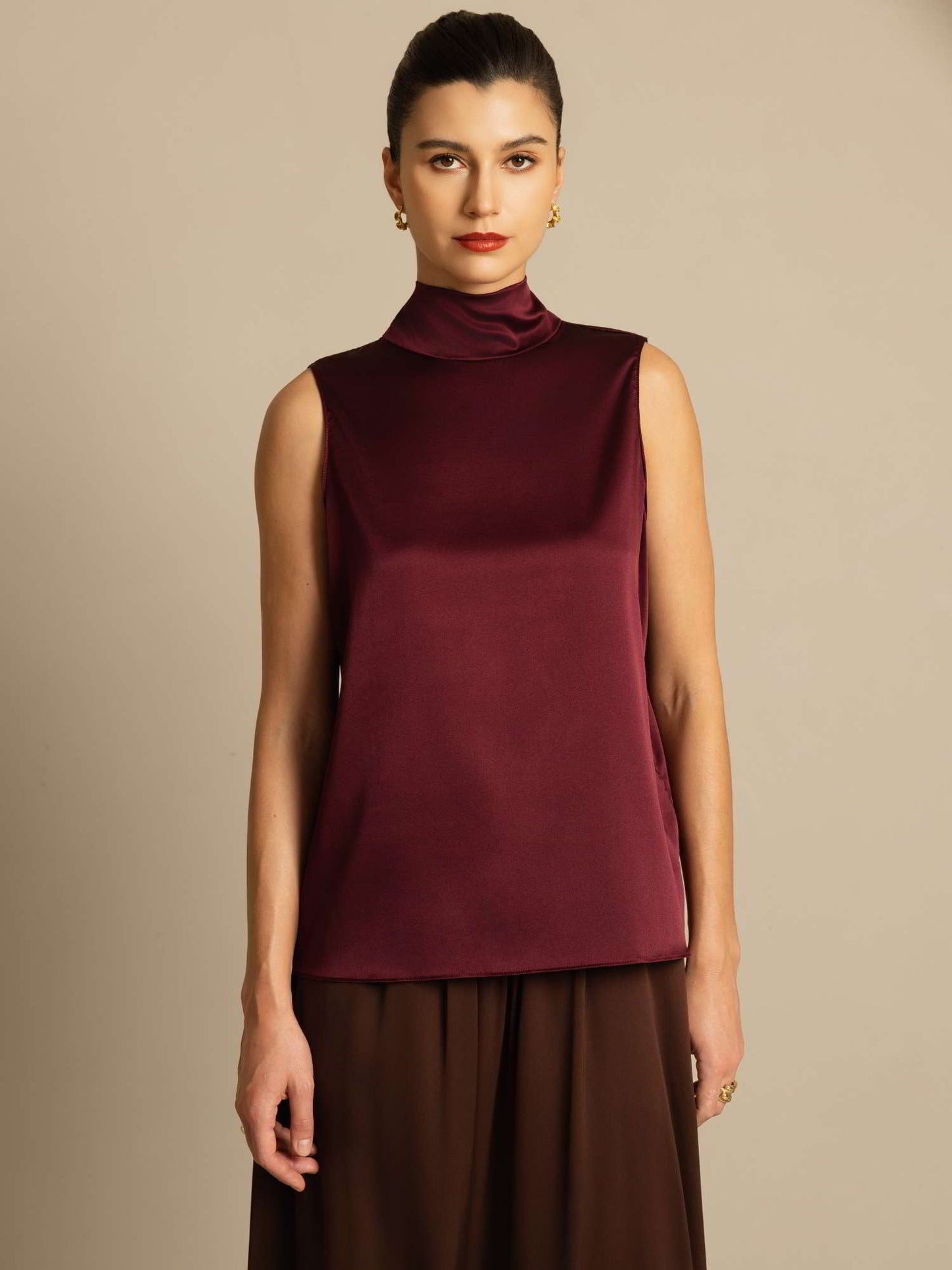 Rosstef 19Momme Silk Sleeveless Tie Neck Blouse - Güçlü ve Elegan Tişört