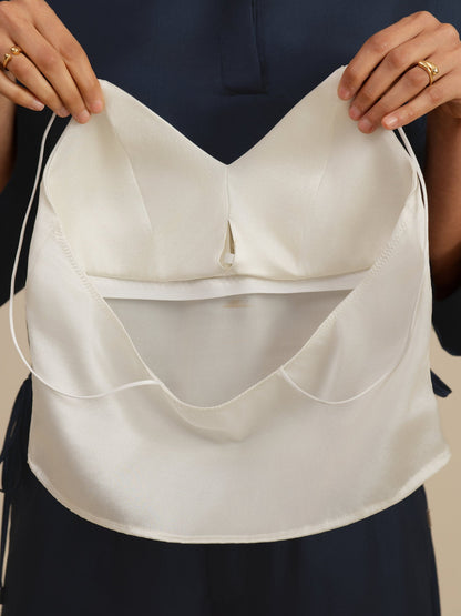 Rosstef Silk Crop Top: Güçlü ve Çıkarıcı V-Kol Çamaşır