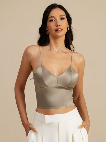 Rosstef Silk Crop Top: Güçlü ve Çıkarıcı V-Kol Çamaşır
