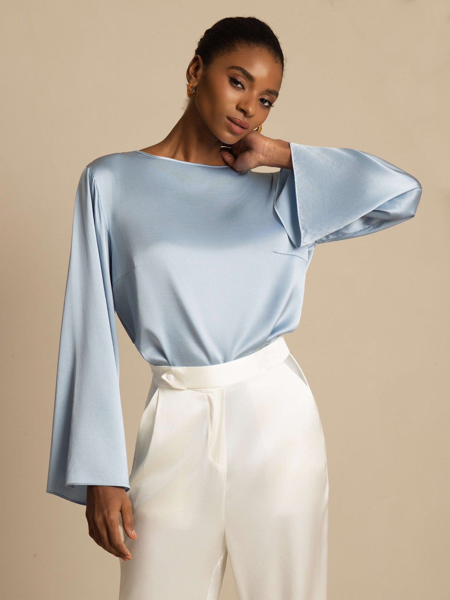 Rosstef 19Momme Silk Bell Sleeve Boat Neck Kadın Giyimi