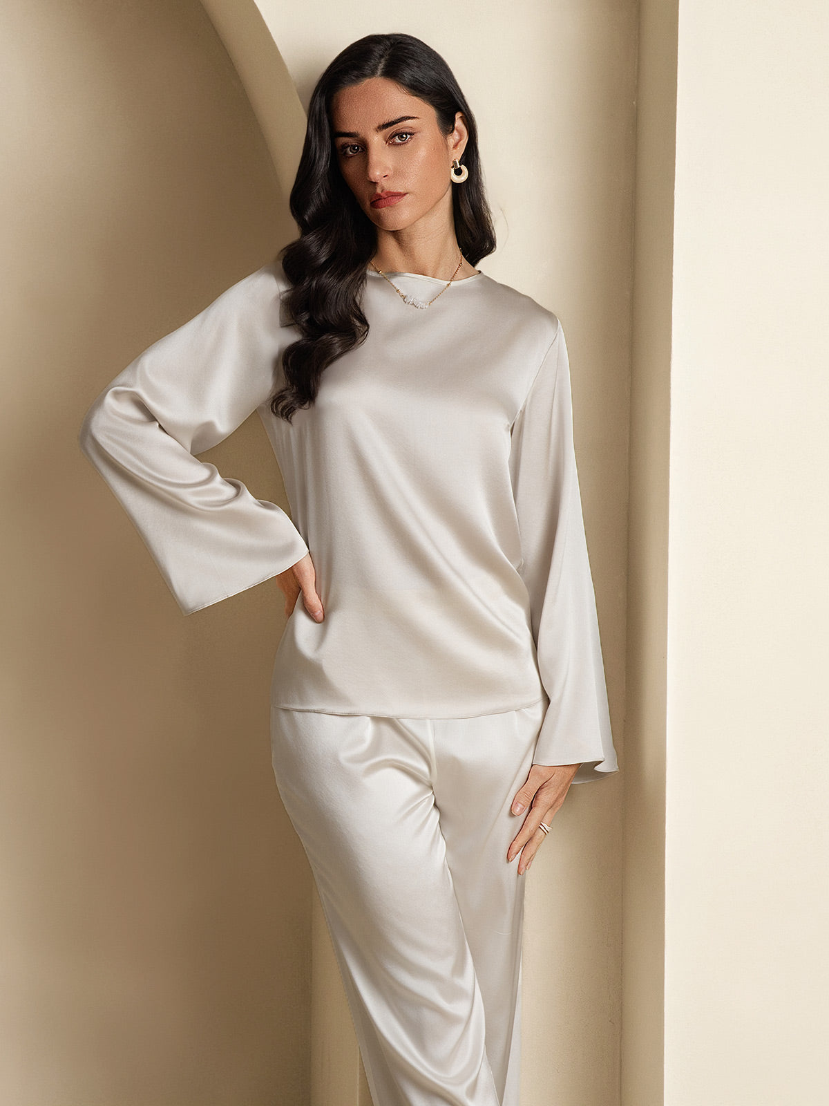 Rosstef 19Momme Silk Bell Sleeve Boat Neck Kadın Giyimi