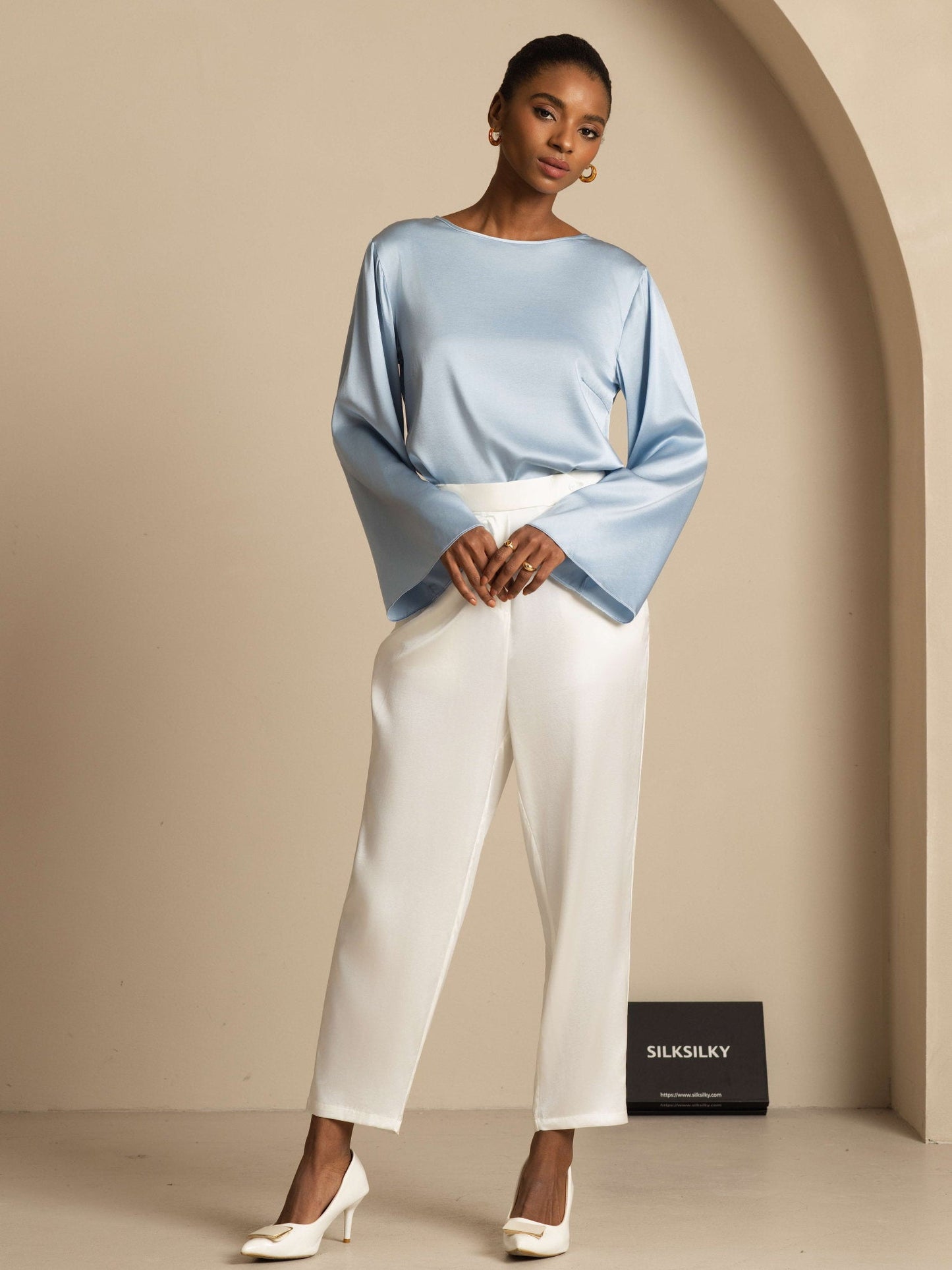 Rosstef 19Momme Silk Bell Sleeve Boat Neck Kadın Giyimi