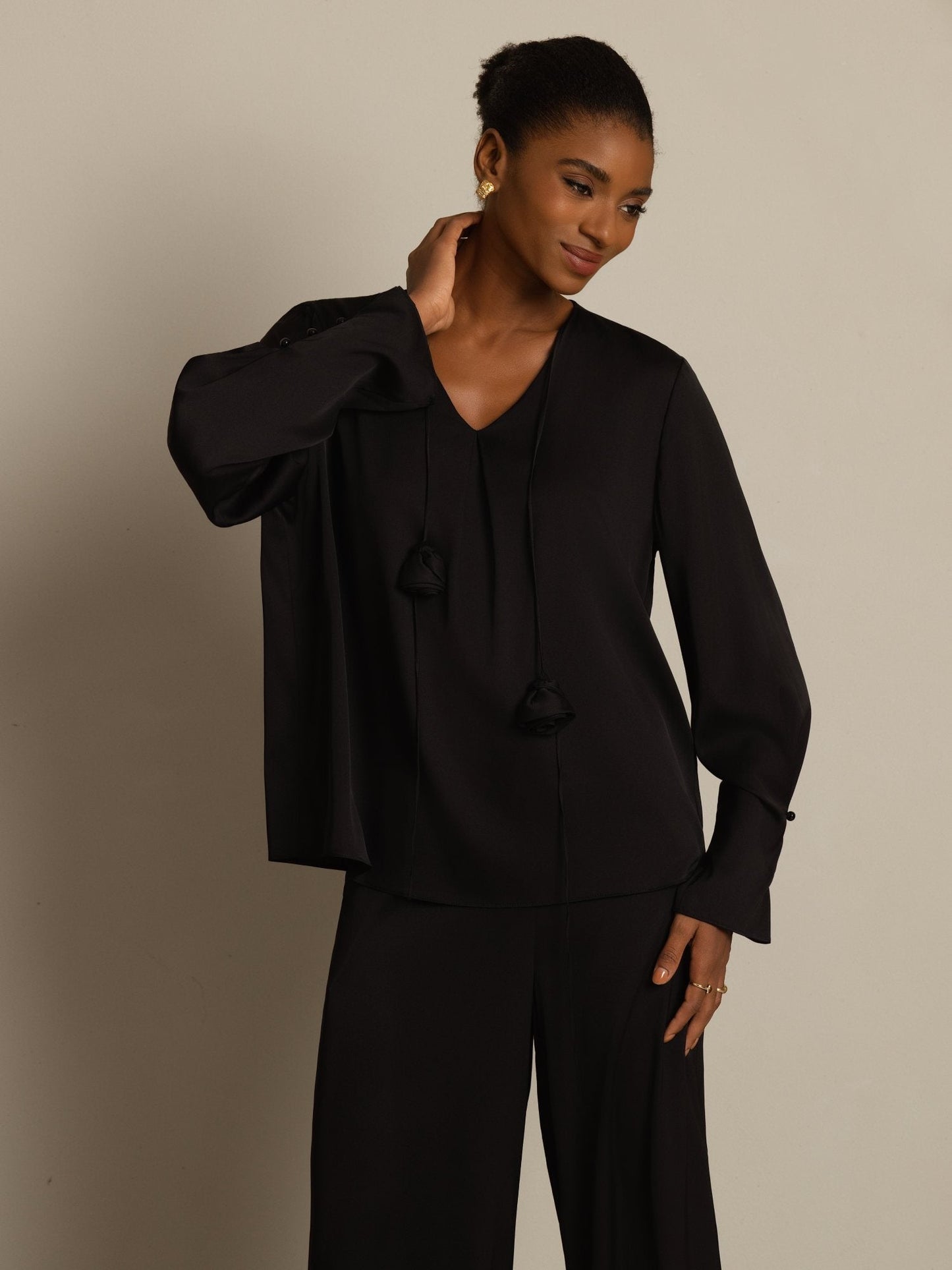 Rosstef 19Momme Stretch Silk V Neck Long Sleeve Blouse
