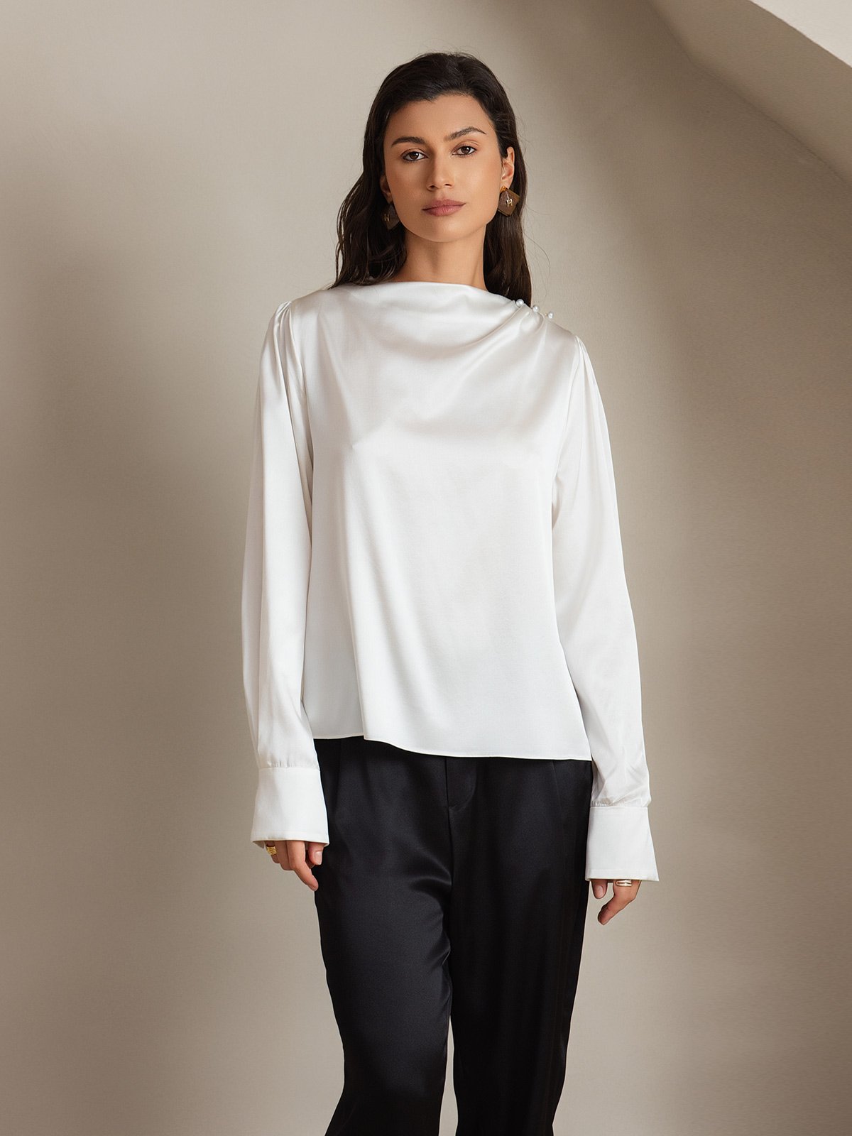 Rosstef 19Momme Silk Long Sleeve Boat Neck Blouse