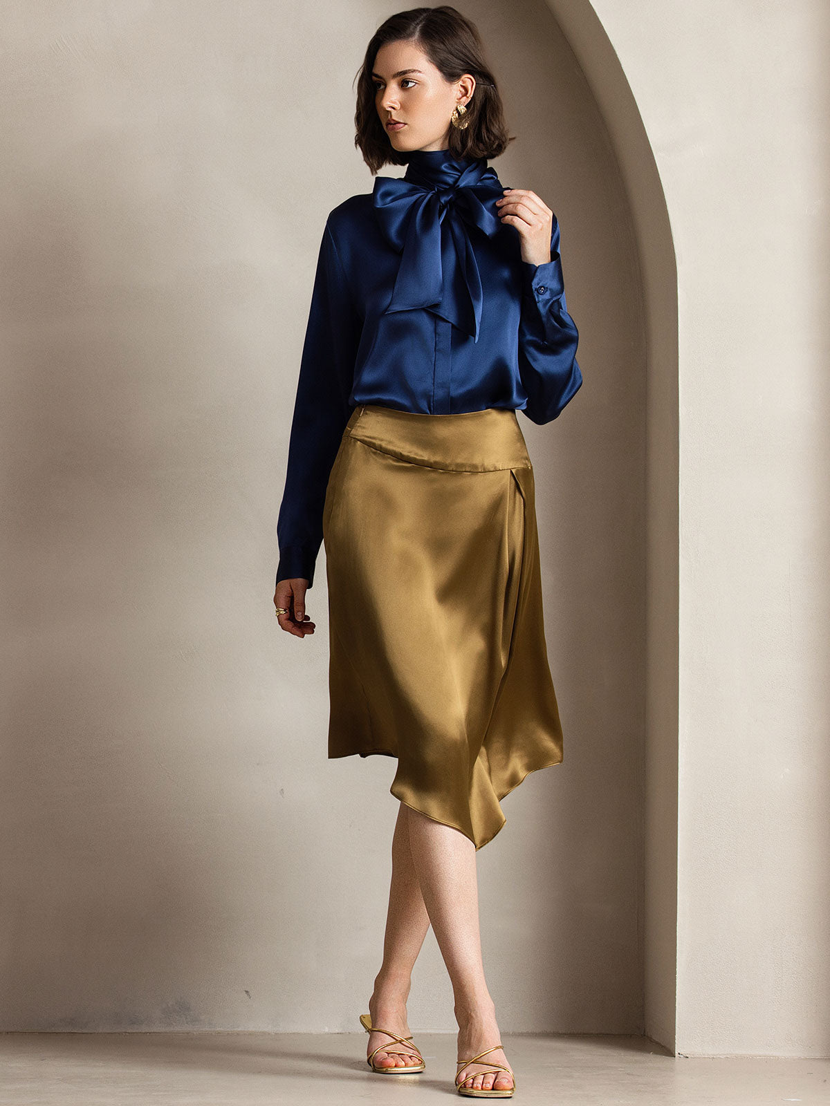 Rosstef 19Momme Silk Long Sleeve High Neck Blouse