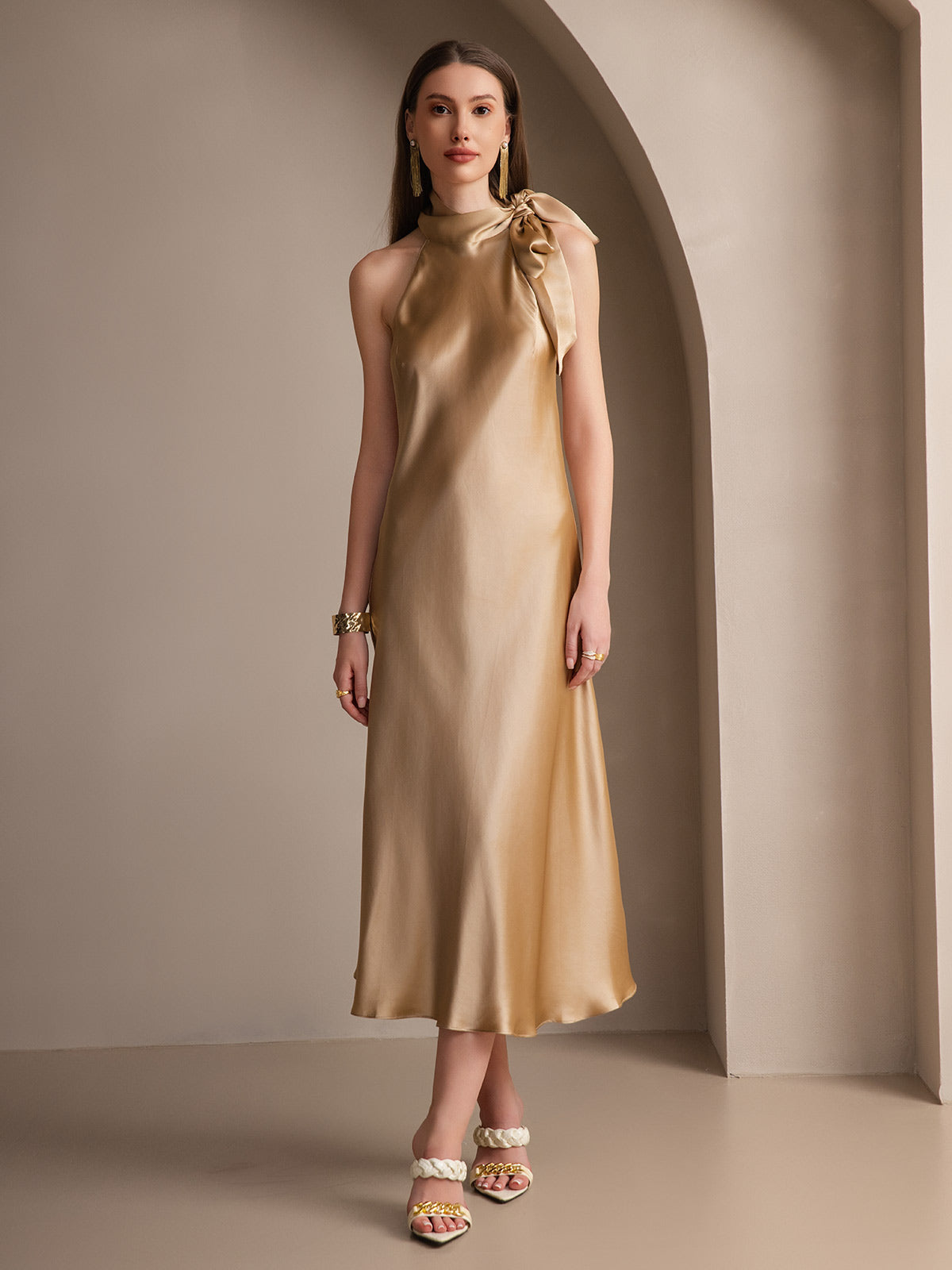 Rosstef 19Momme Silk Sleeveless Tie Neck Midi Dress