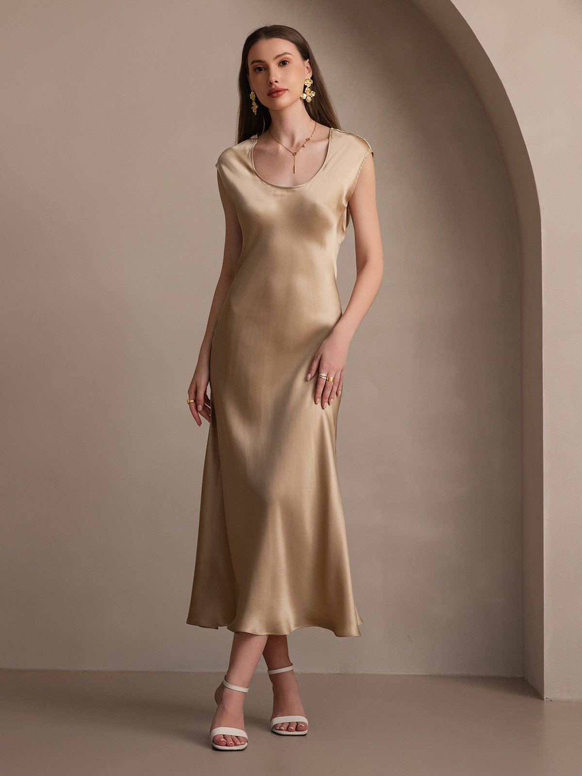 Rosstef 19Momme Silk Cap Sleeve Round Neck Midi Dress