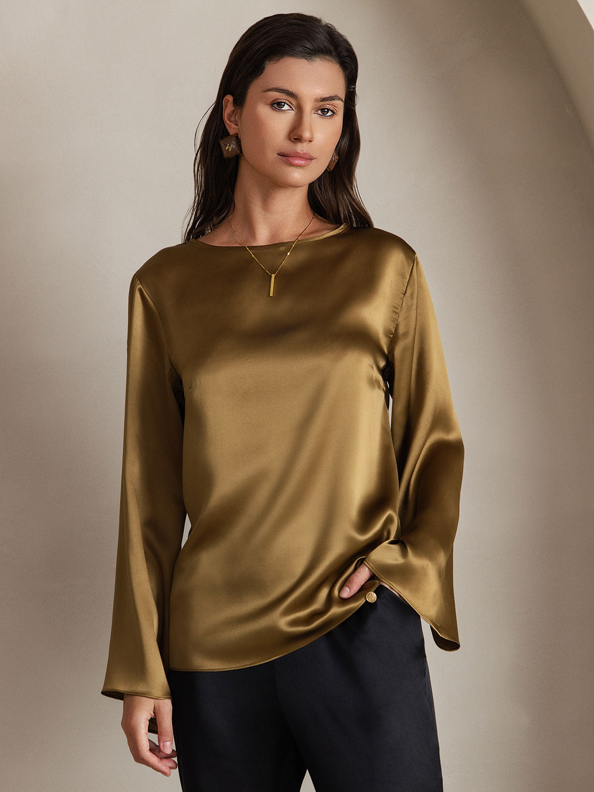 Rosstef 19Momme Silk Bell Sleeve Boat Neck Kadın Giyimi