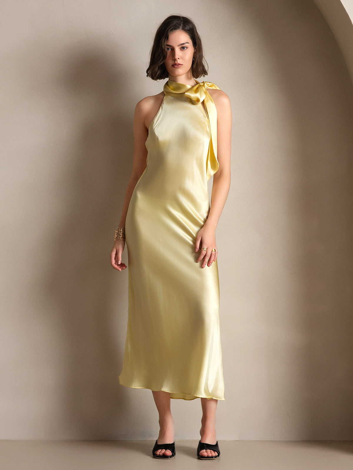 Rosstef 19Momme Silk Sleeveless Tie Neck Midi Dress