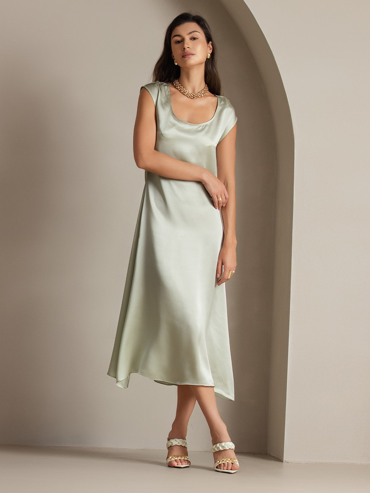 Rosstef 19Momme Silk Cap Sleeve Round Neck Midi Dress