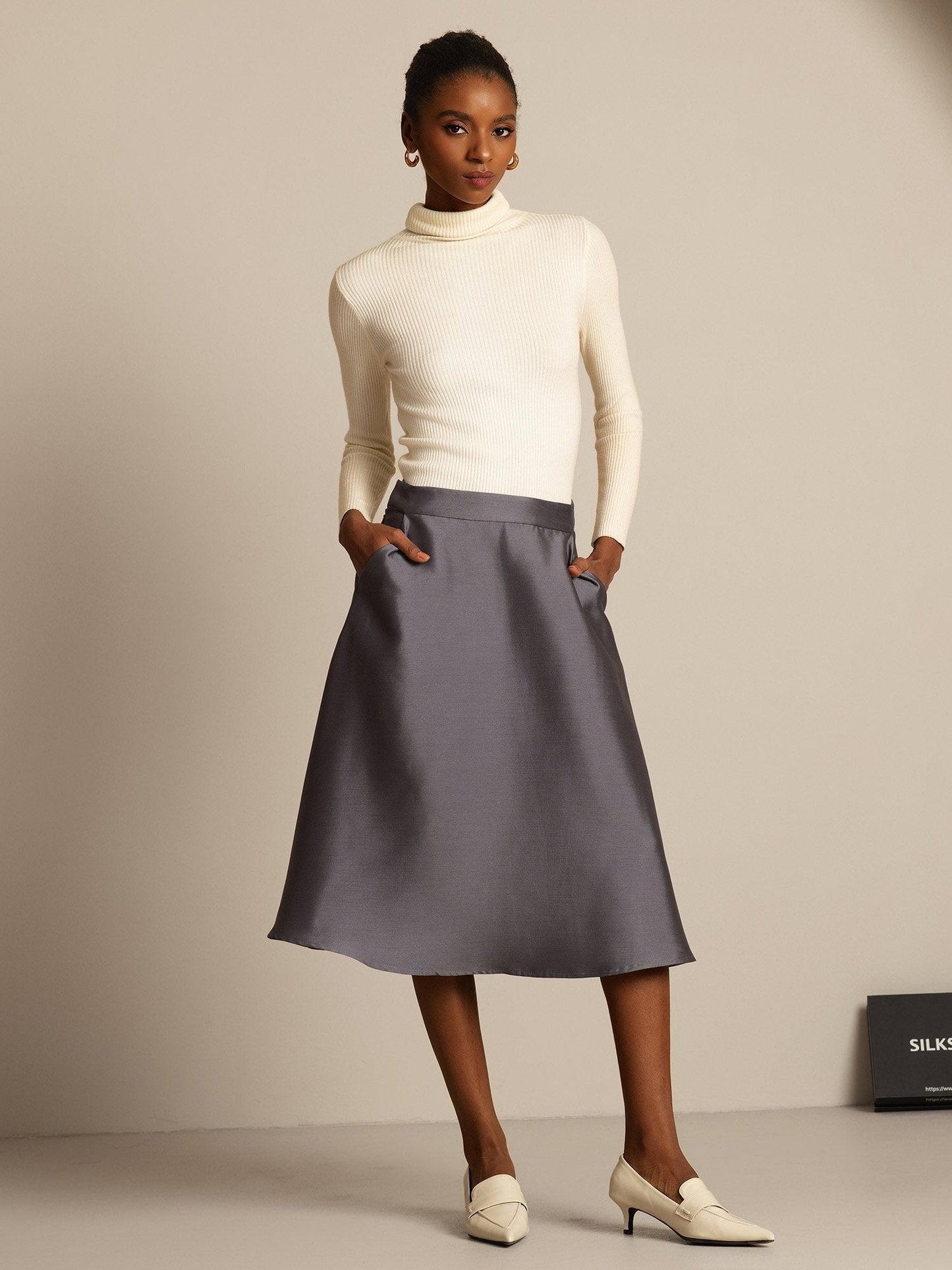 Rosstef 32Momme Silk-Wool Blend A Line Midi Skirt with Zipper Design