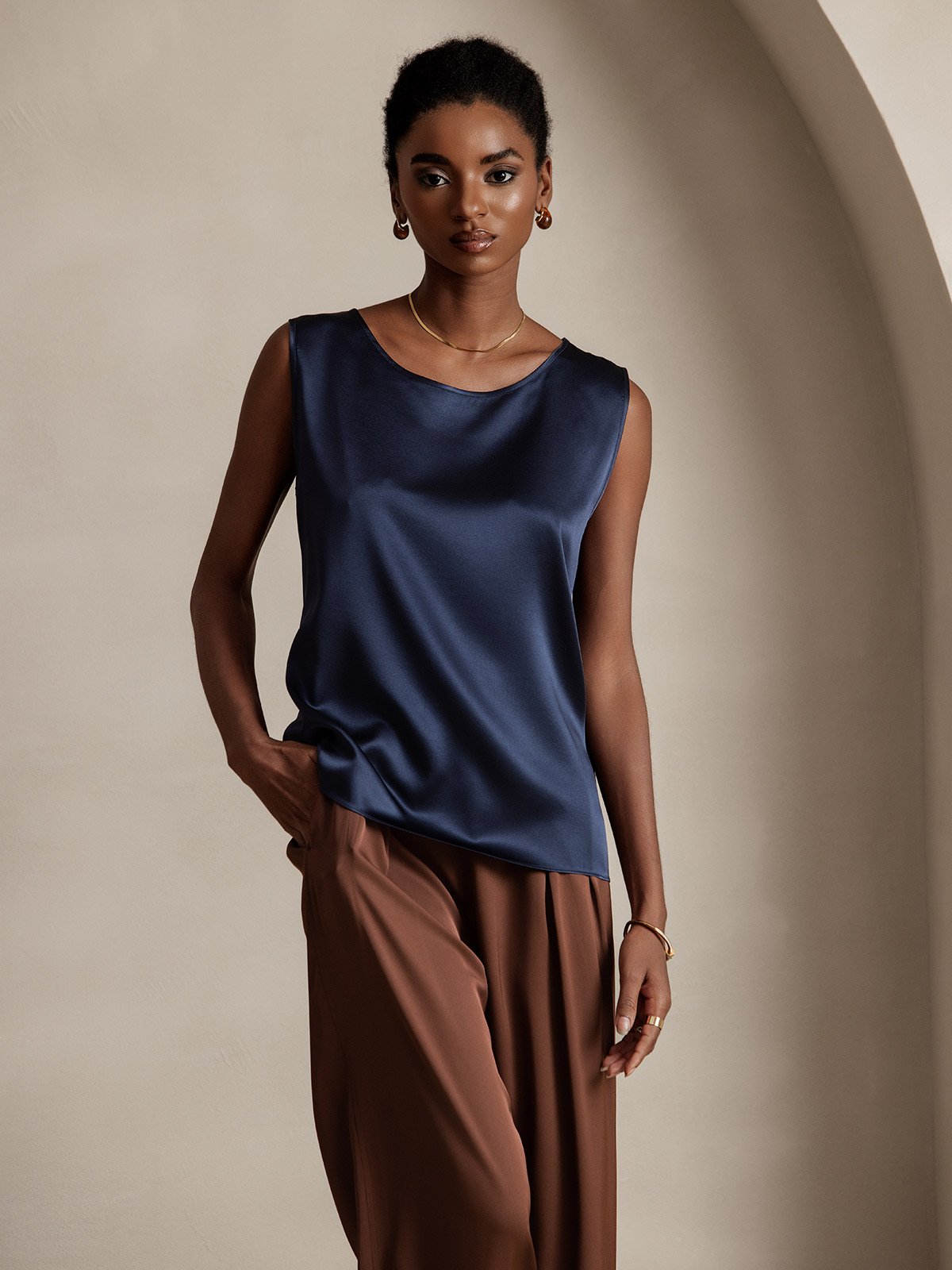Rosstef 19Momme Silk Sleeveless Round Neck Women's Tank Top