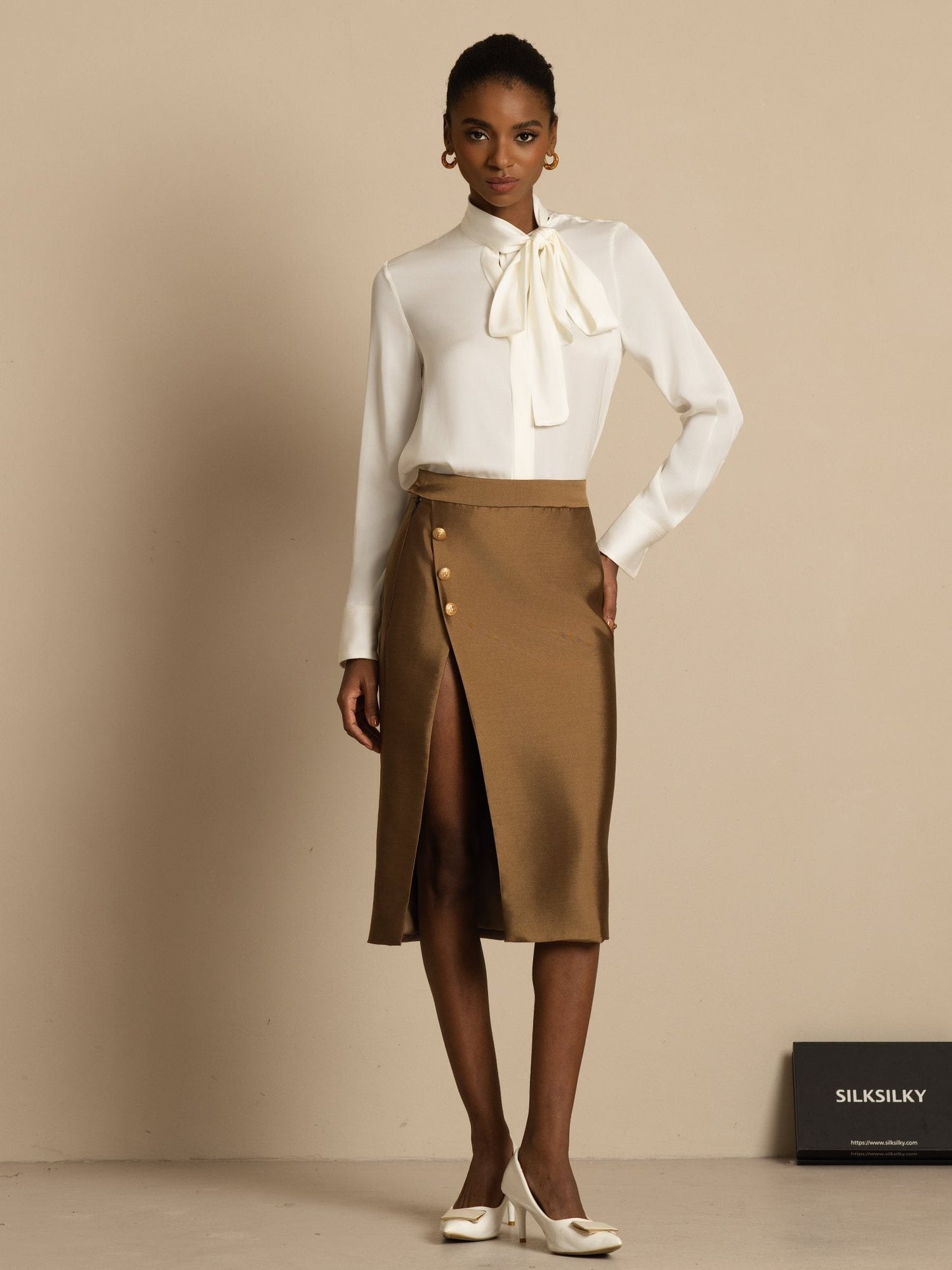 Rosstef 19Momme Silk Tie Neck Long Sleeve Blouse