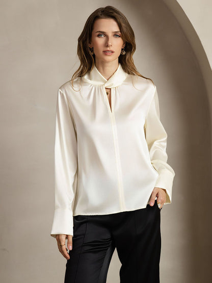 Rosstef 19Momme Silk Keyhole Neck Blouse with Pearl Buttons