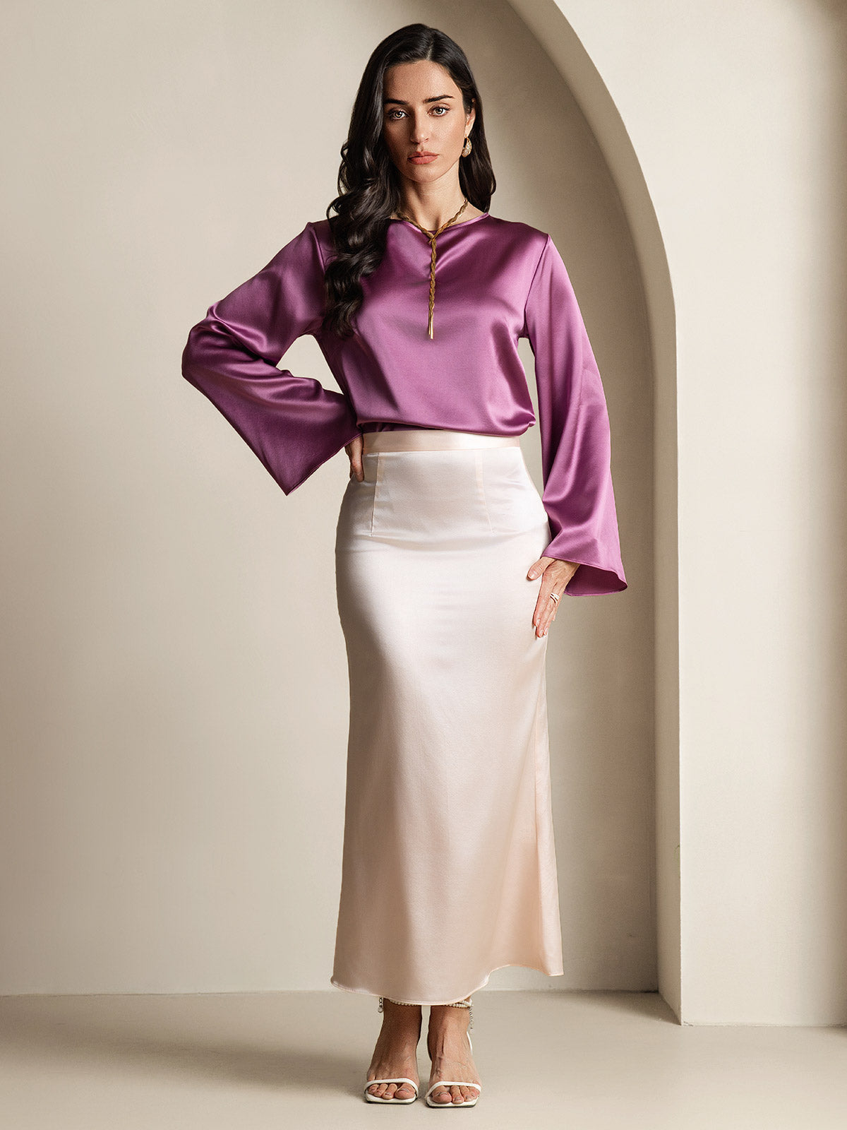 Rosstef 19Momme Silk Bell Sleeve Boat Neck Kadın Giyimi