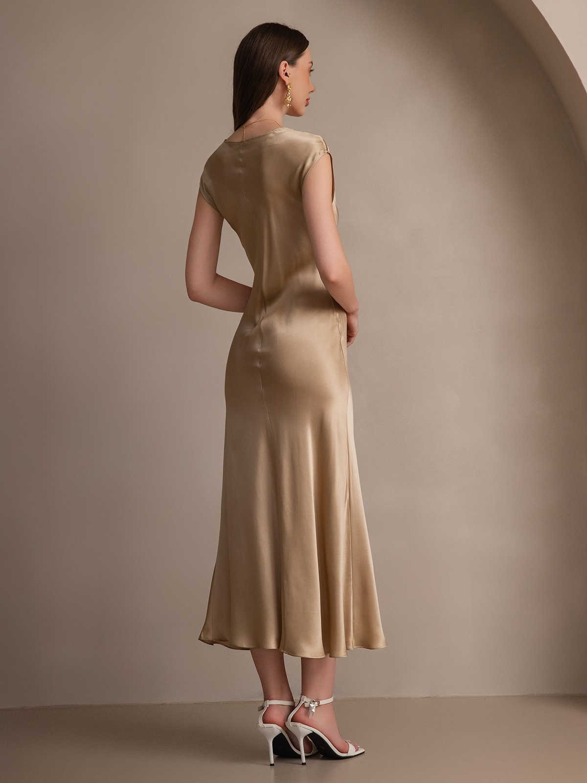 Rosstef 19Momme Silk Cap Sleeve Round Neck Midi Dress