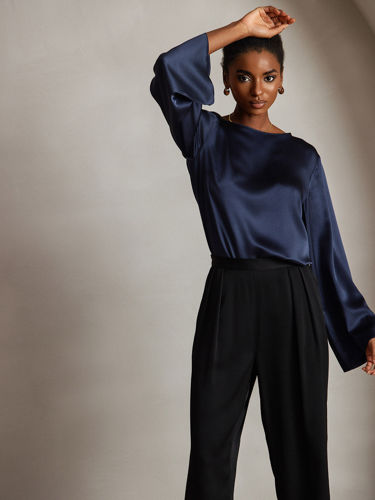 Rosstef 19Momme Silk Bell Sleeve Boat Neck Kadın Giyimi