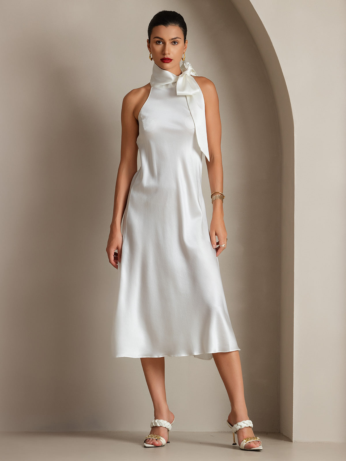Rosstef 19Momme Silk Sleeveless Tie Neck Midi Dress