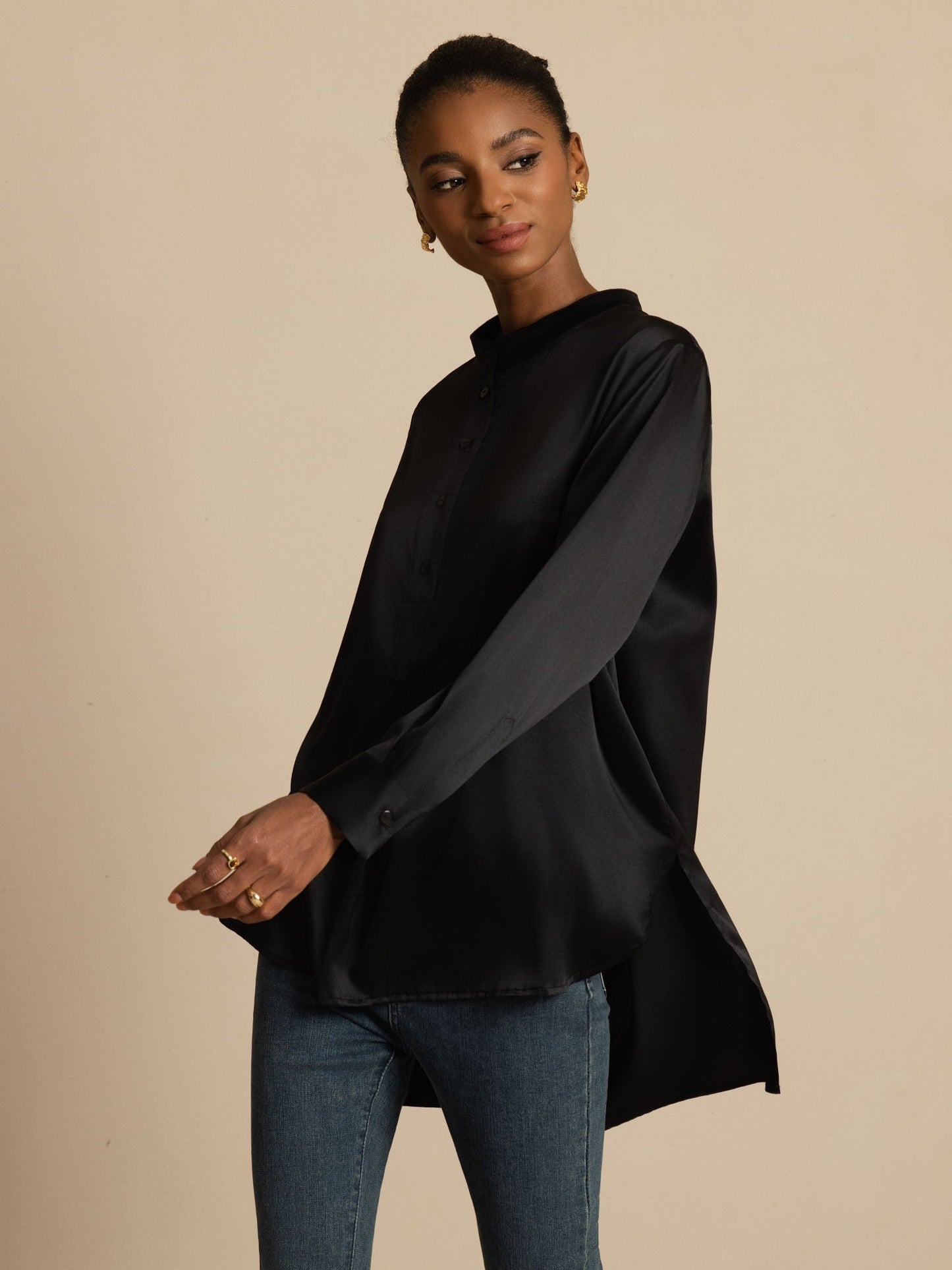 Rosstef 19Momme Silk Flex Stand Collar High-Low Bluse