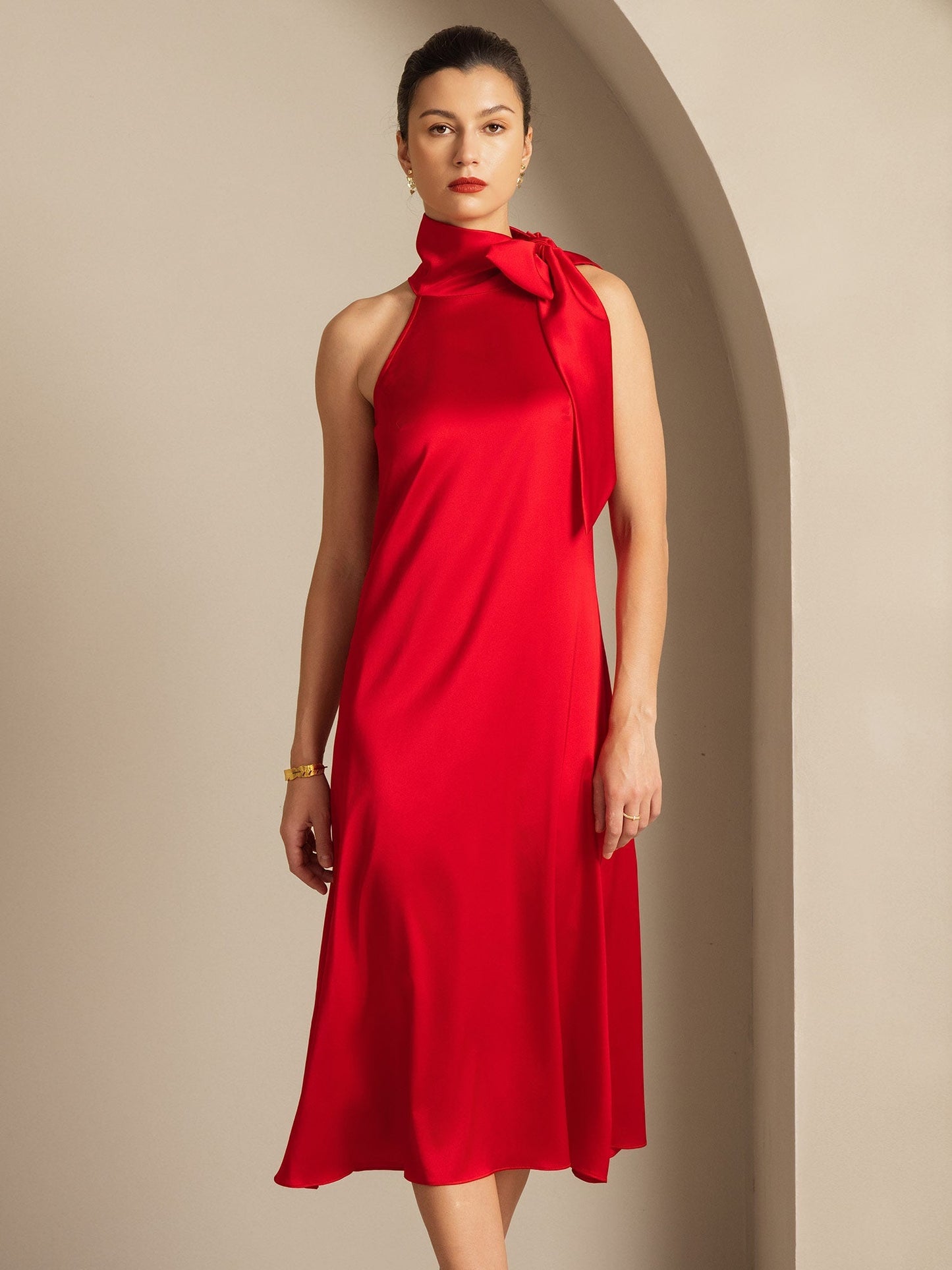 Rosstef 19Momme Silk Sleeveless Tie Neck Midi Dress