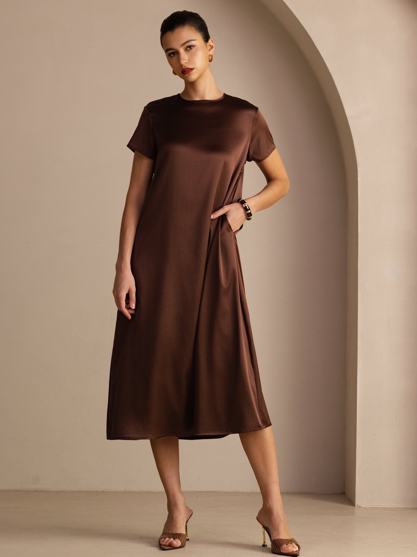 Rosstef 19Momme Silk Midi Dress With Side Pockets