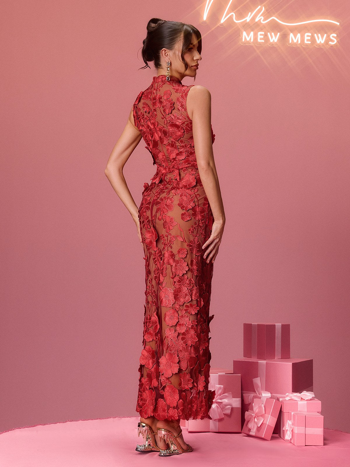 Bradley Sleeveless Flower Embroidered Dress