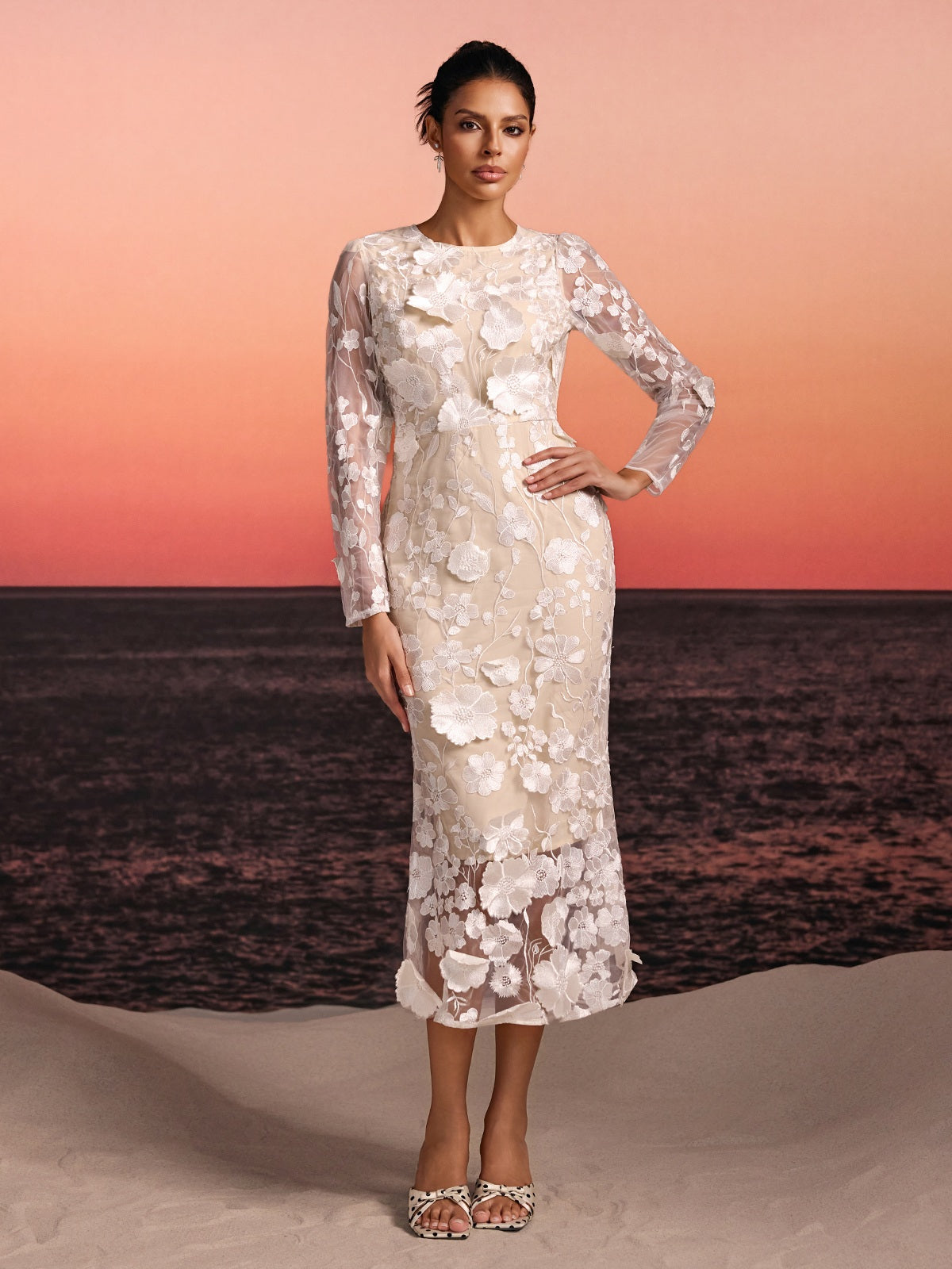 Rosstef Embroidered Flower Midi Dress
