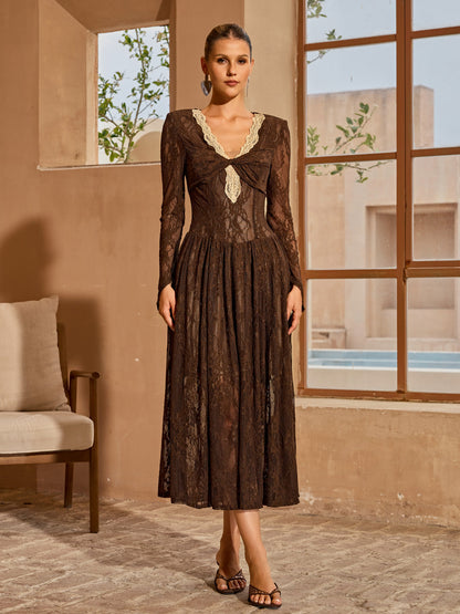 Rosstef Cherida V Neck Lace Midi Dress