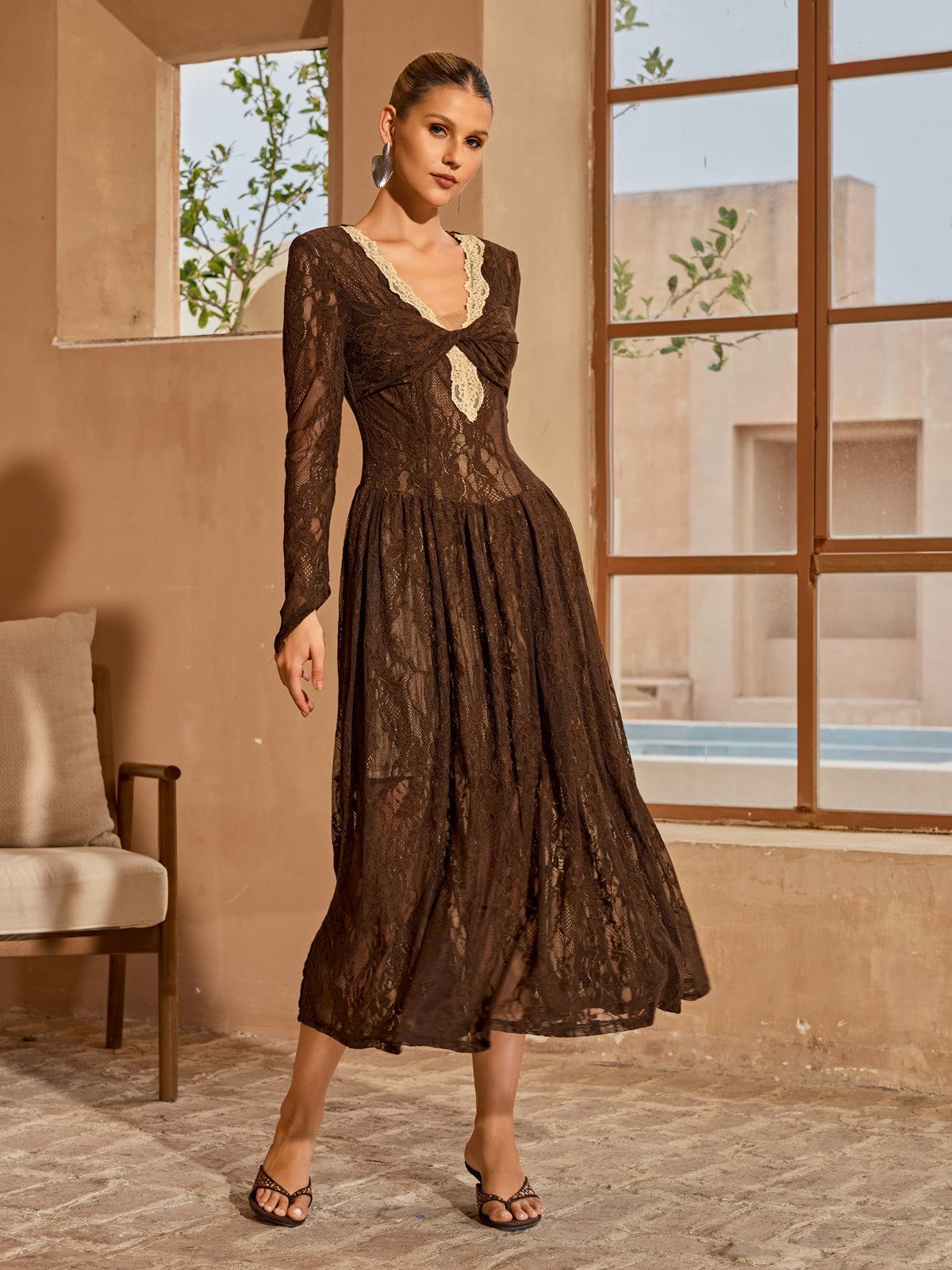 Rosstef Cherida V Neck Lace Midi Dress