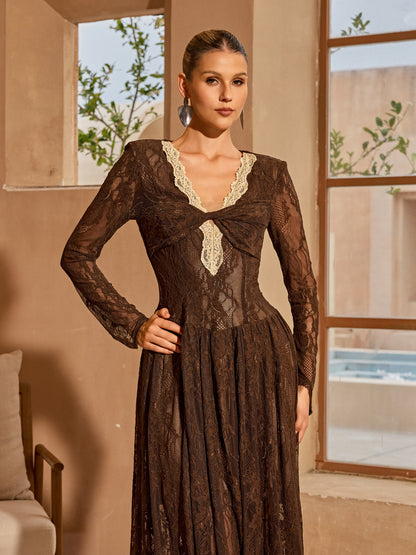 Rosstef Cherida V Neck Lace Midi Dress