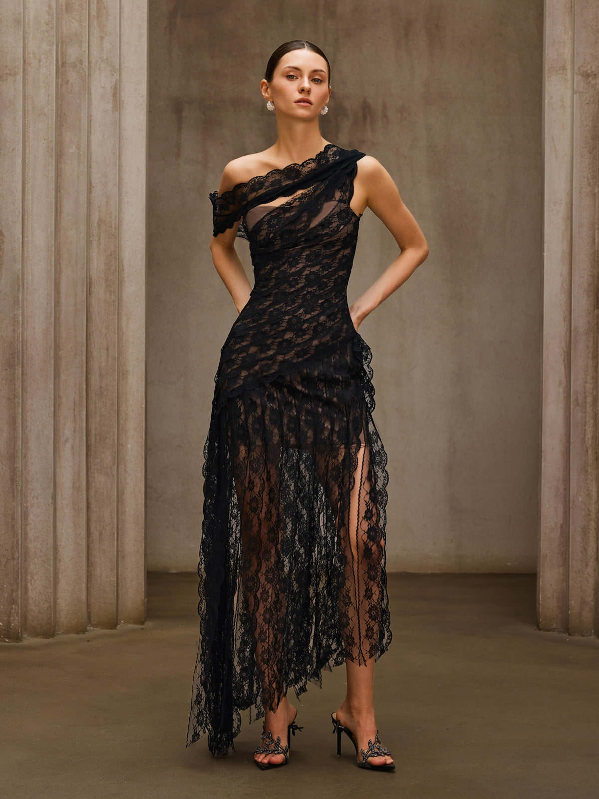 Dularee One Shoulder Lace Maxi Dress