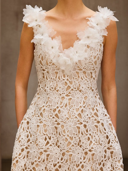 Rosstef V Neck Flower Embroidered Mini Dress