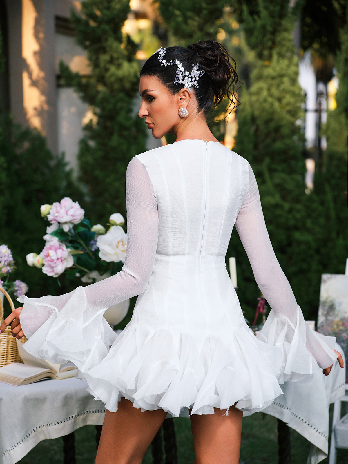Rosstef Mini Frock ile Stil İnstal Edin: Flare Kollu Butonlu Frock