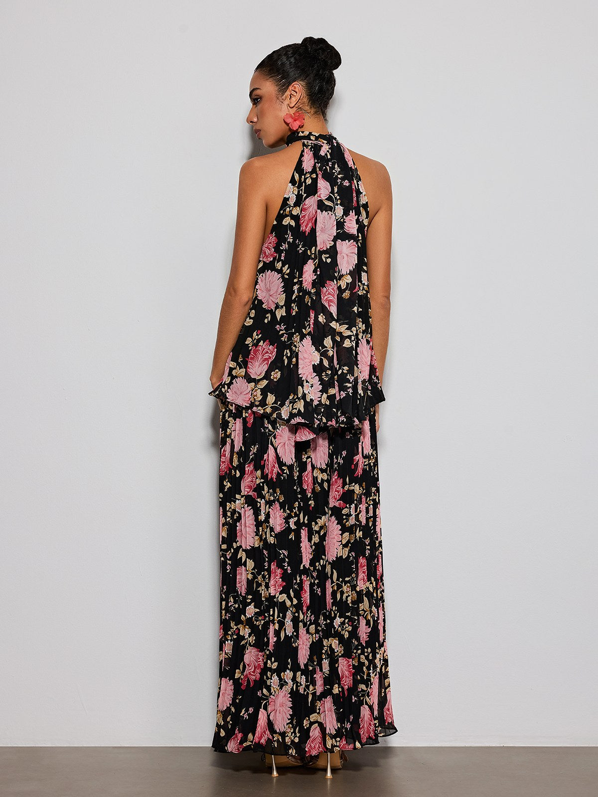 Erma Halterneck Floral Printed Maxi Dress