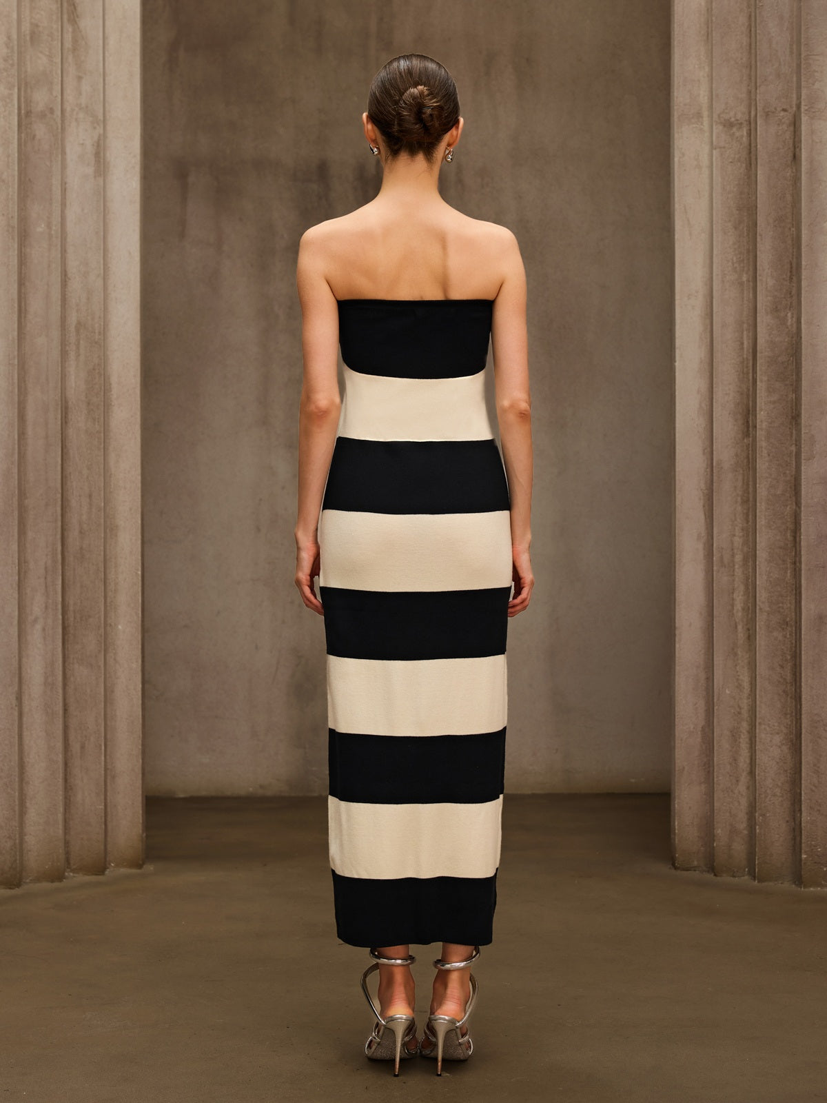 Katzent Strapless Stripe Maxi Dress
