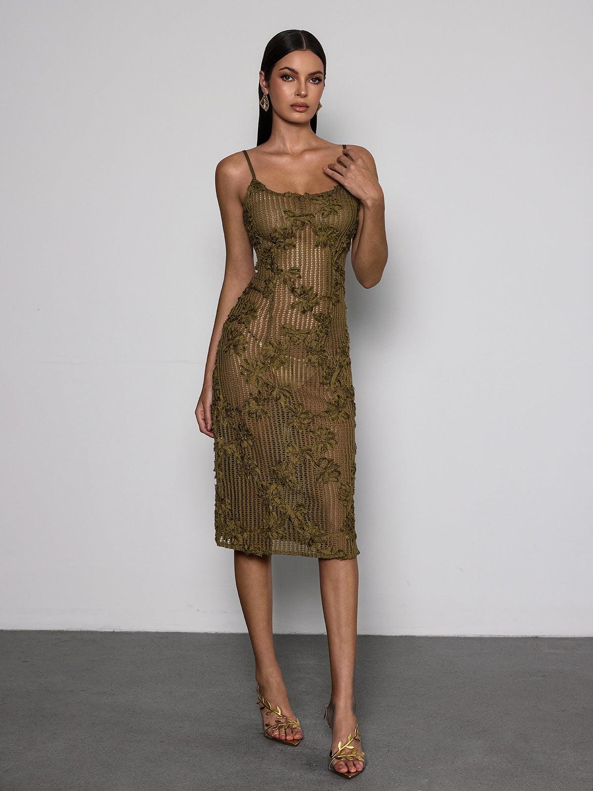Rosstef Spaghetti Flower Midi Dress - Moda ve Elegansı Birleştiren