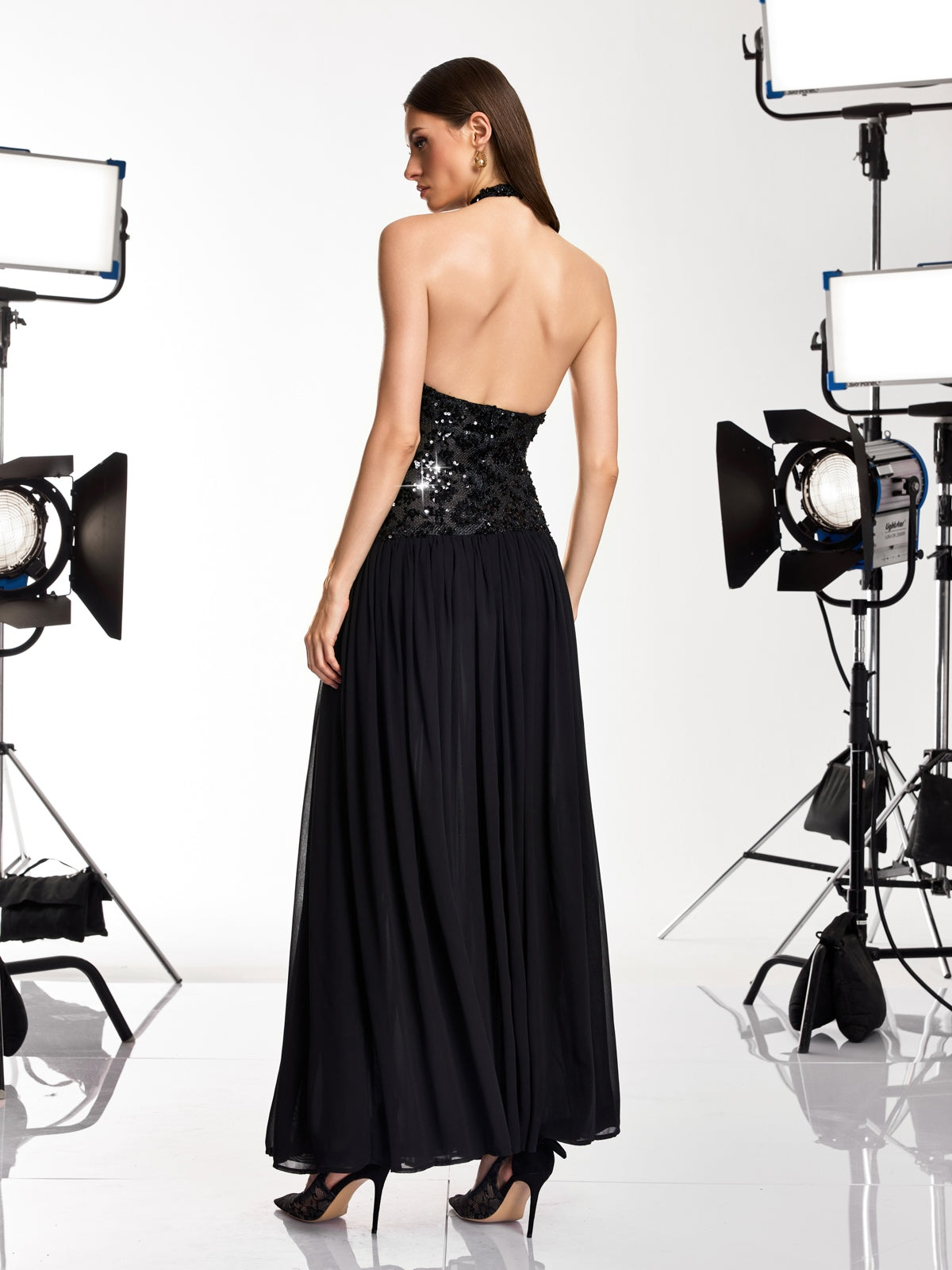 Keliro Sleeveless Sequin Maxi Dress