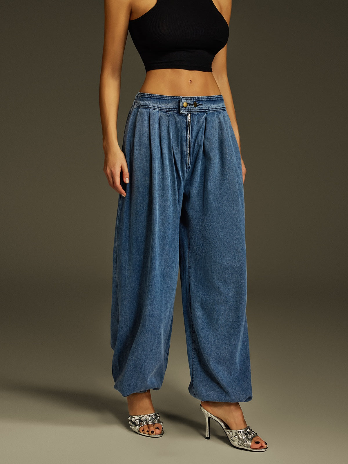 Lashunay Relaxed Tapered Jeans