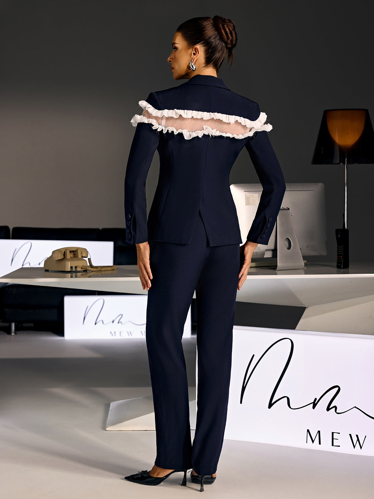 Lervion Mesh Blazer Pants Set