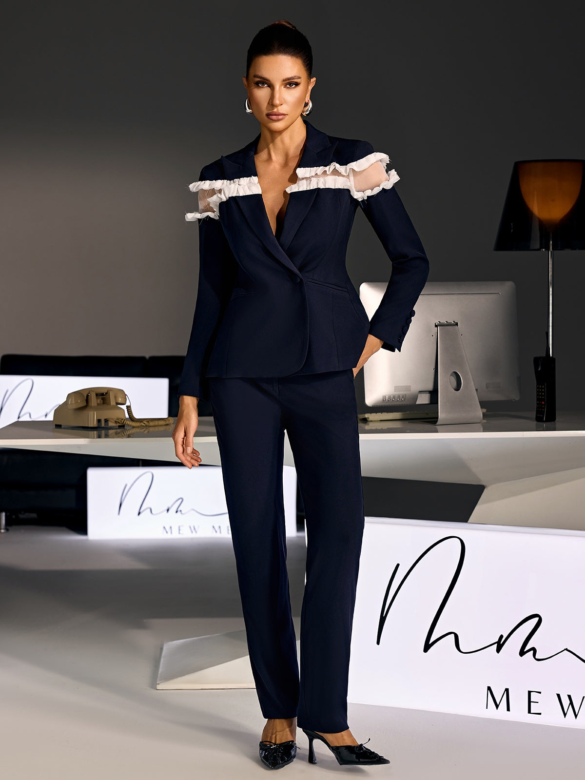 Lervion Mesh Blazer Pants Set