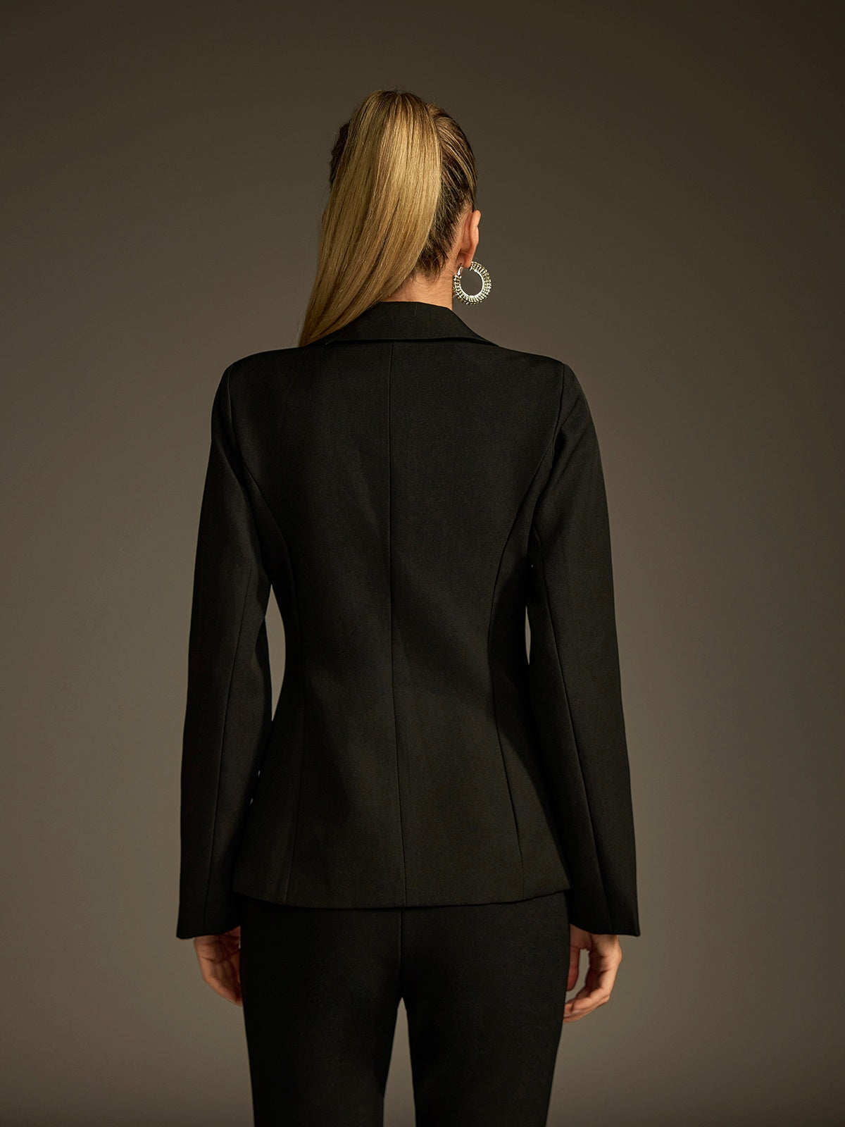 Ludlow Long Sleeve Blazer