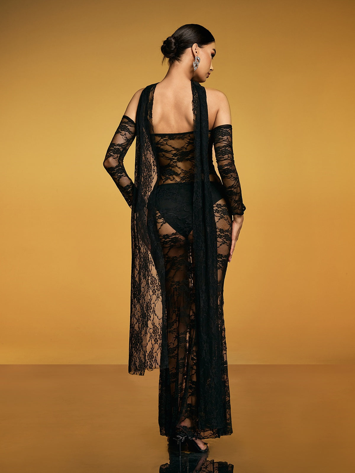 Rosstef Luxanna Cutout Split Lace Maxi Dress