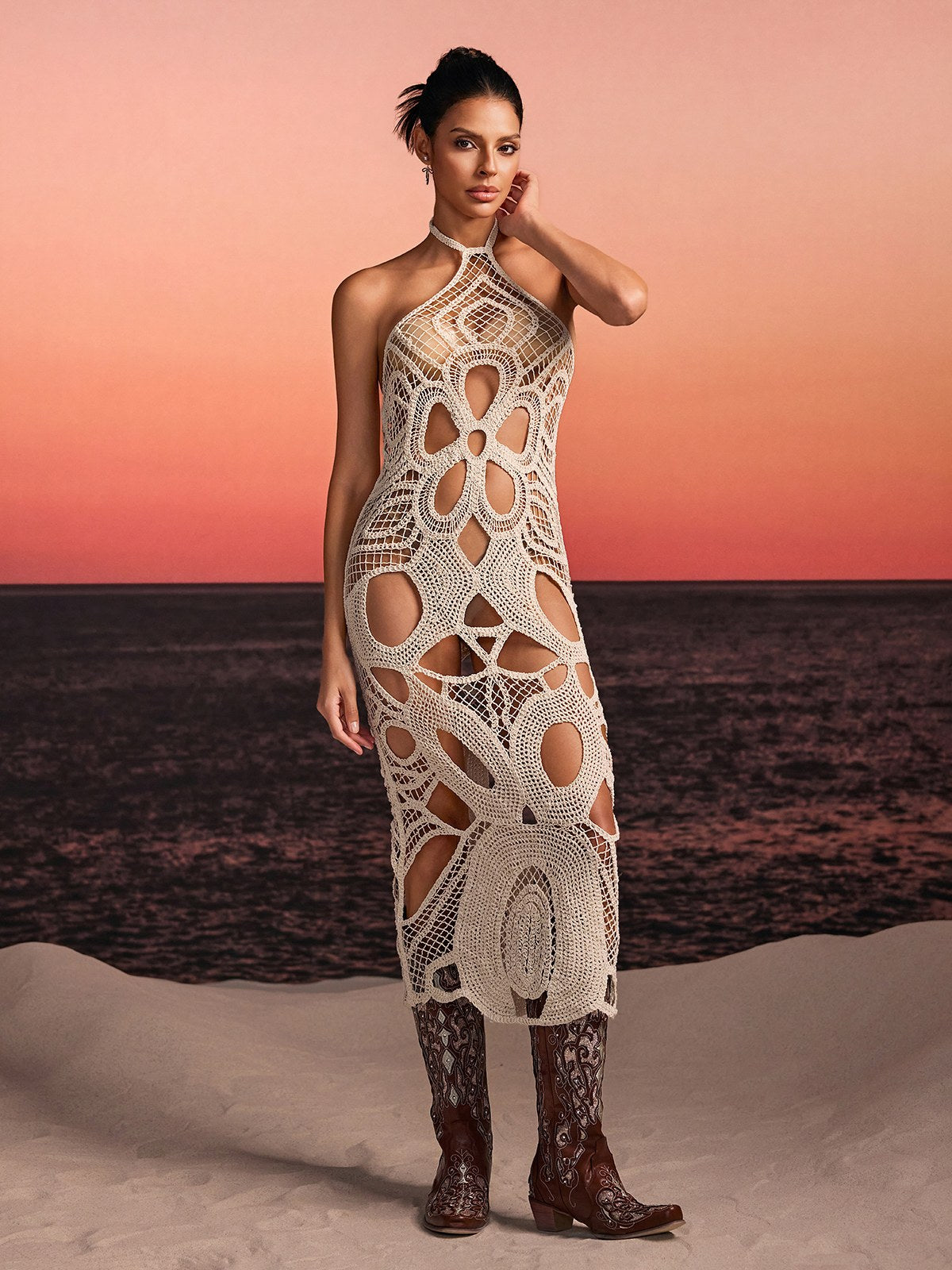 Rosstef Halterneck Cutout Cover Up - Trendy ve Şeffaf Moda