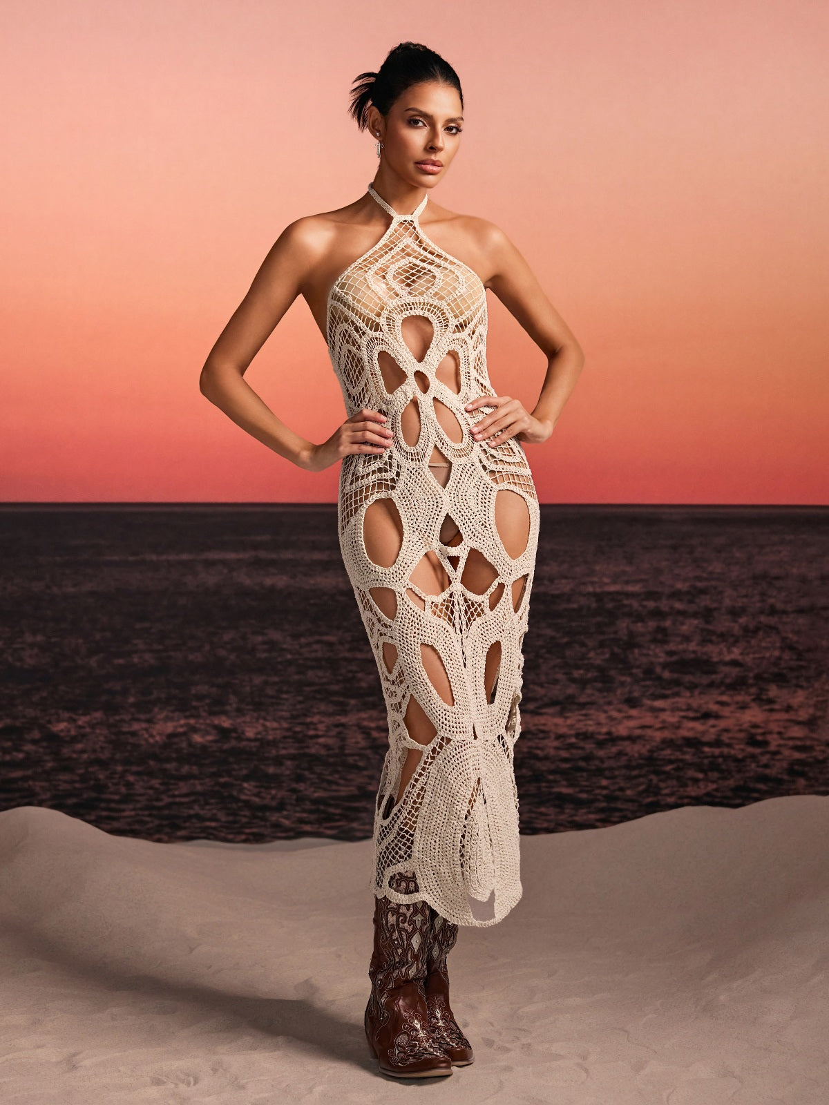 Rosstef Halterneck Cutout Cover Up - Trendy ve Şeffaf Moda