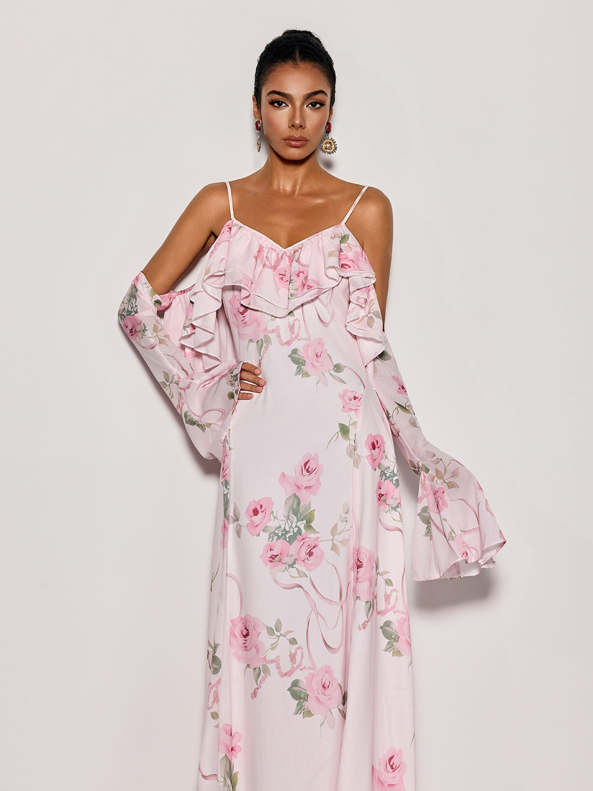 Nostel Spaghetti Floral Maxi Dress