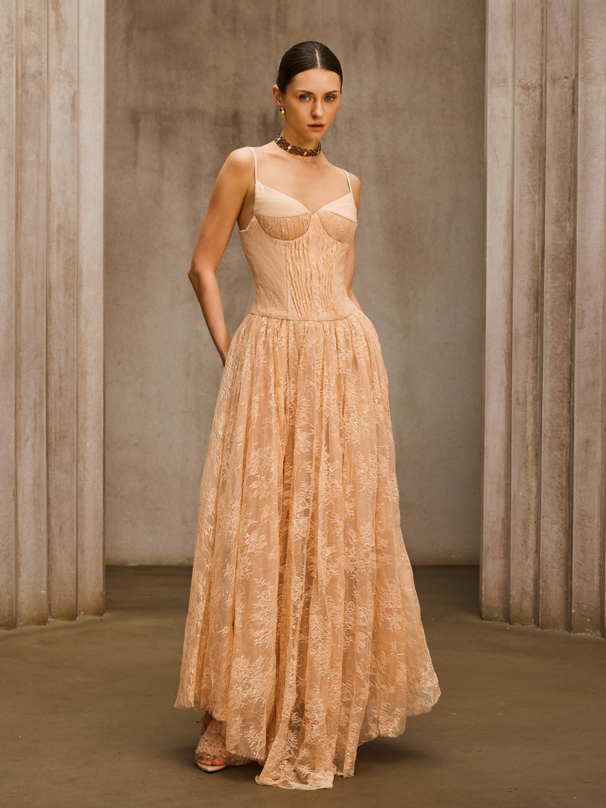 Pavora Spaghetti Lace Maxi Dress